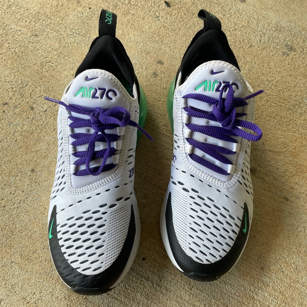 Women’s Nike Air Max 270